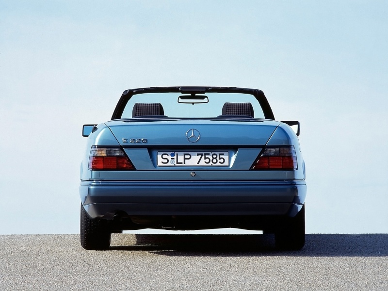 Les Mercedes Coupé/Cabriolet (C124 et A124)  - Page 2 1991-139