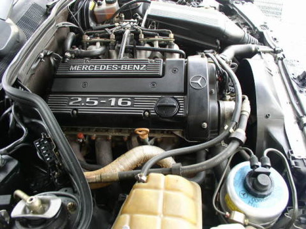 [Historique] La Mercedes 190 2.5-16 Evolution II (W201) 1990-1991 27375816