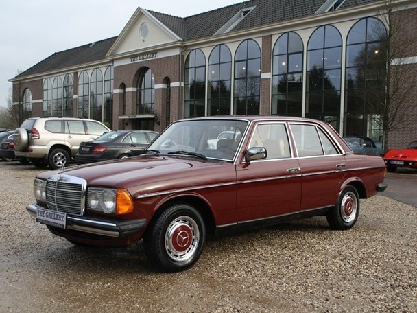 [Historique] La Mercedes Benz (W123) 1976-1985  32096810