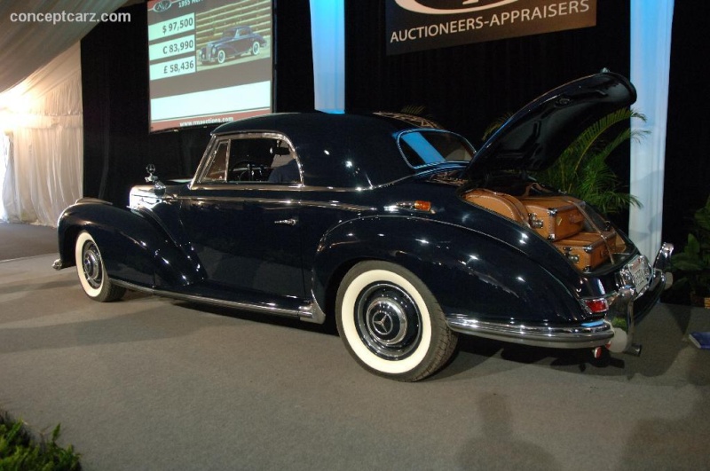 Les Mercedes-Benz 300 Coupé / Cabriolet (W188) 1952-1958 55_mer24