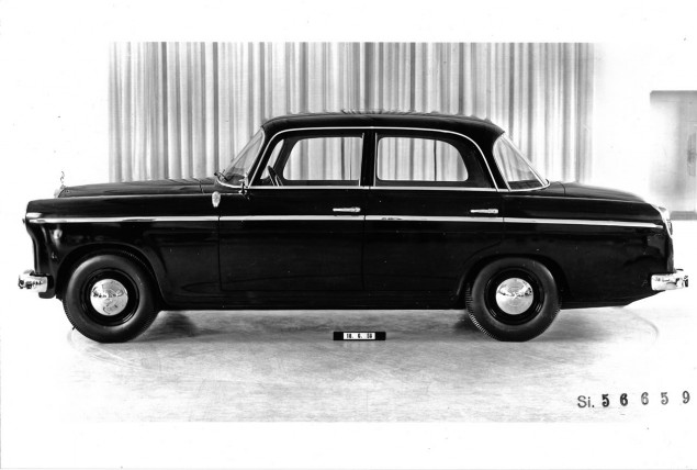 [Histoire] Le Design Mercedes Après la Seconde Guerre mondiale 77573010