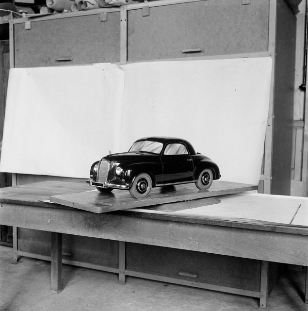 [Histoire] Le Design Mercedes Après la Seconde Guerre mondiale 77580210