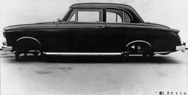 [Histoire] Le Design Mercedes Après la Seconde Guerre mondiale 77586110