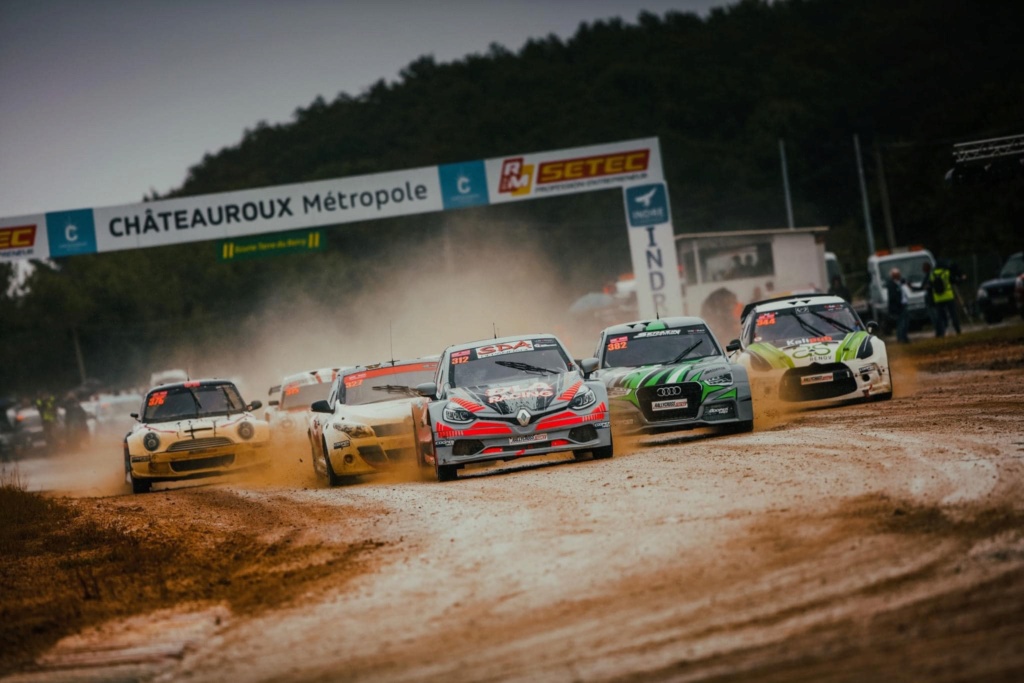 Rallycross, championnat de France/ Les Anodeau dans la course Juju210