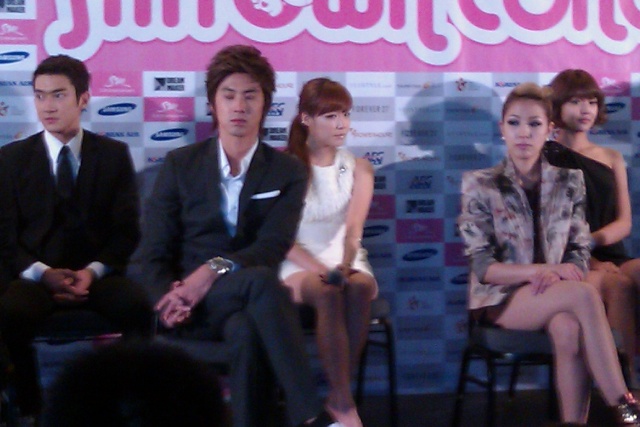 HoMin en la conferencia de prensa de SM Town LA 226