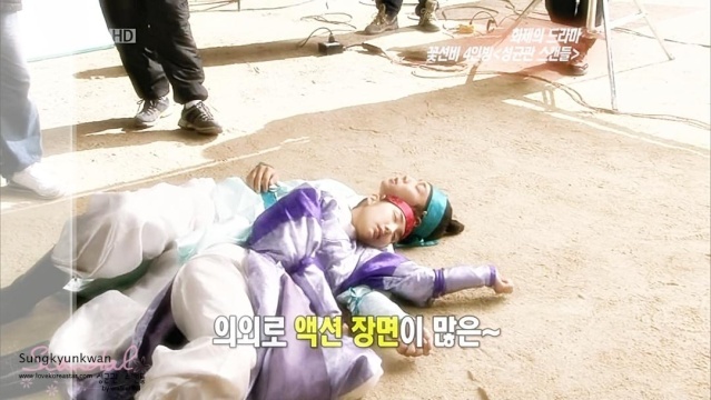 [FOTOS] Yoochun en Filmacion de Sungkyunkwan Scandal 2421
