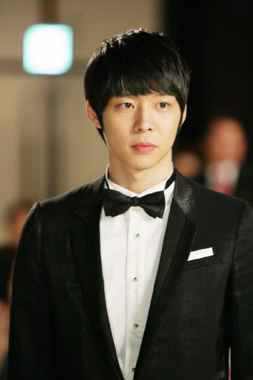 [Foto]  Yoochun – Miss Ripley parte 4 2464