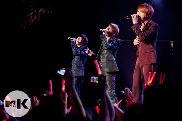 Revisión de conciertos: Arena JYJ @ Prudential, Newark, NJ  5218