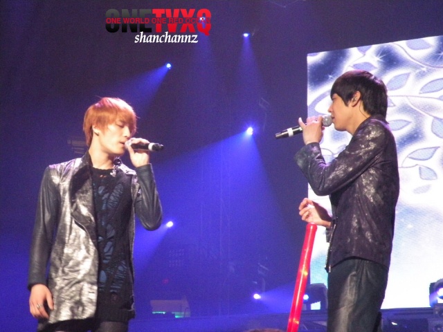 [FOTO] JYJ World Tour Concert In Vancouver Parte 4 7153