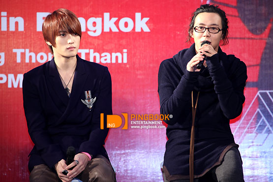 JYJ en conferencia de prensa en Tailandia  L10