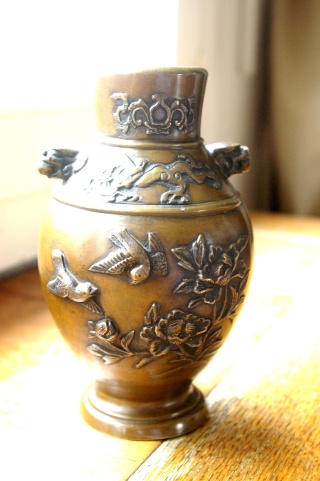 Vase ou urne japonaise?  Imgp2713