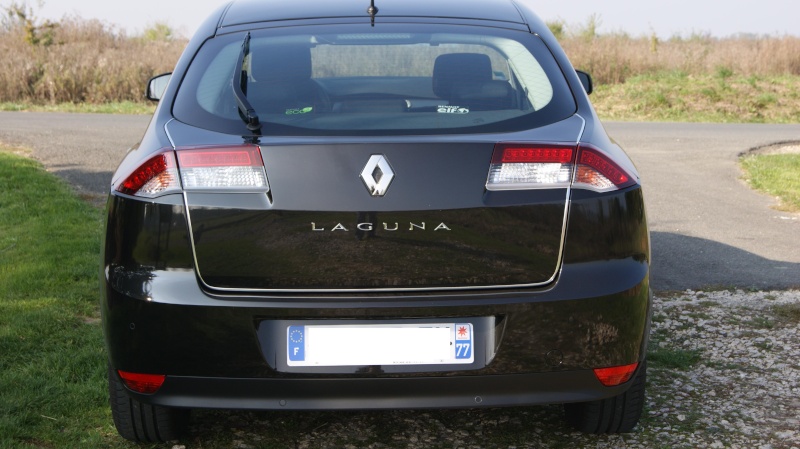 [FABIO77] Laguna III.1 1.5 dCi 110 Black Edition Carminat Tomtom Dsc01622