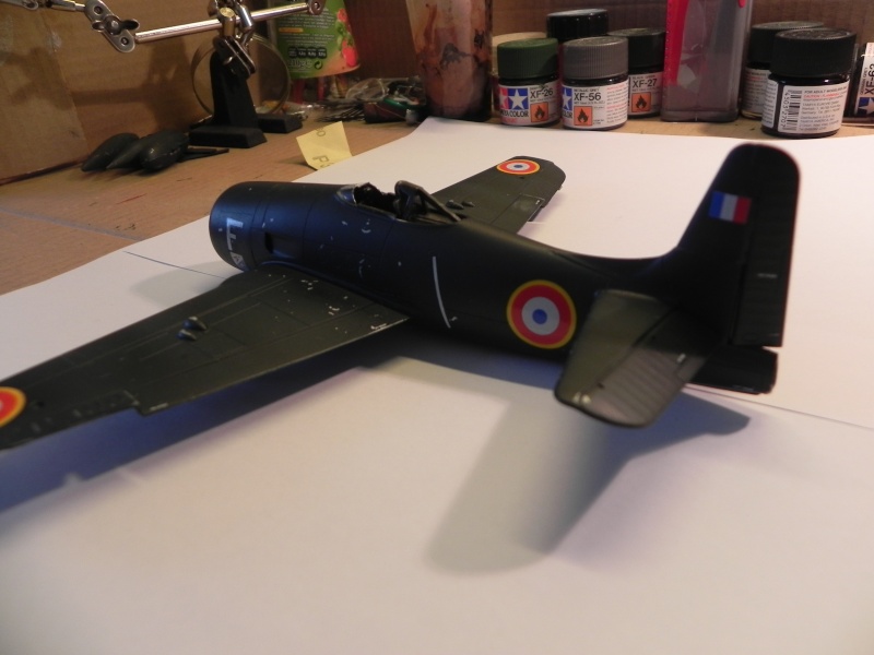 [CONCOURS GUERRE INDO] F8F1-B Bearcat [Academy] 1/48  - Page 2 Dscn0213