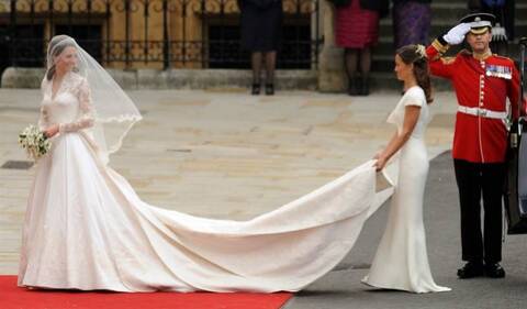 Finally Kate S Royal Wedding Gown Revealed