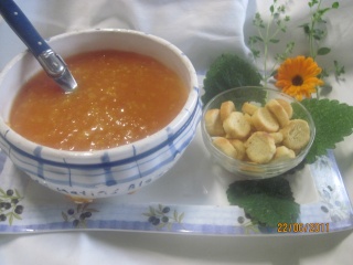 soupe aux tomates,courgette,oignon.au MO Mousti84
