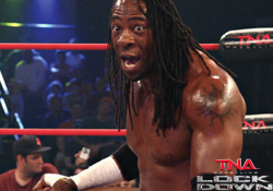 TNA Lockdown - 17 Avril 2011 (Résultats) Booker11