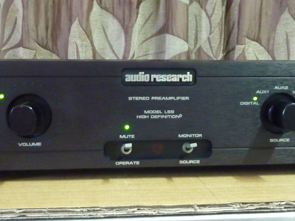 Audio Reserch LS9 Solid State Preamplifier (Used) SOLD P1070213