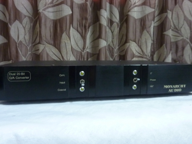 Monarchy Audio Model 22 Digital to Analog Converter (Used) P1070416