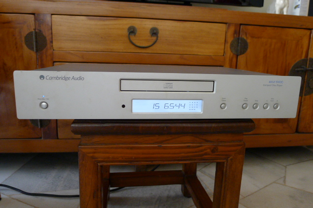 Cambridge Audio azur 640C CD Player (Used) SOLD P1140821