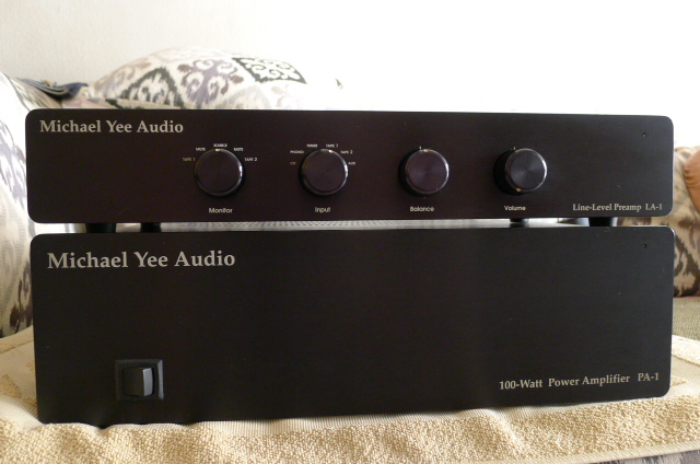 Michael Yee Audio LA-1 Preamplifier and PA-1 100 Watts Power Amplifier (Used) P1140824