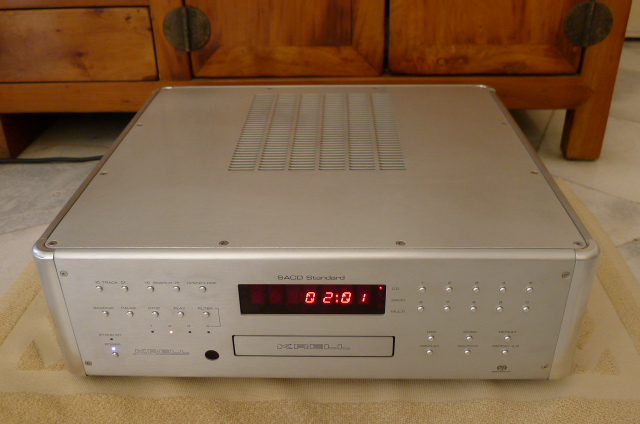 Krell SACD Standard CD/SACD Player (Used) SOLD P1150024
