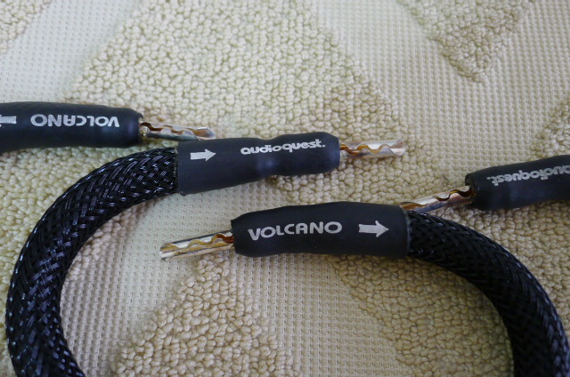 AudioQuest Volcano BFA Biwire Jumpers (Used) SOLD P1150735