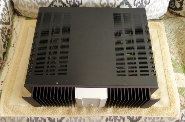 Rotel Stereo Power Amplifier RB-1080 (used) SOLD P1150817
