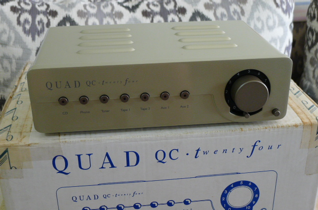 Quad QC Twenty Four Tube Preamplifier (Used) SOLD P1160042