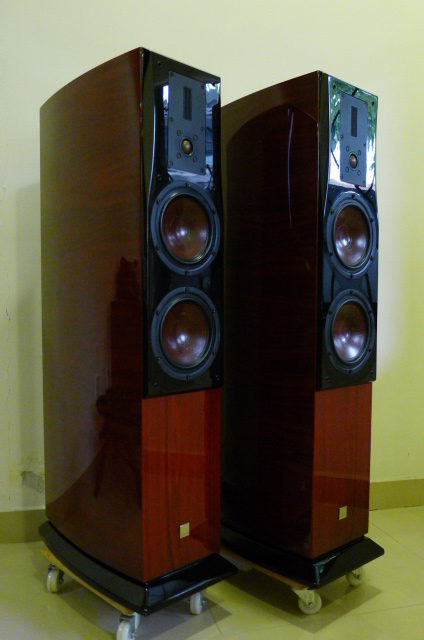 Dali Helicon 400 MK2 Floorstand Loudspeakers (Used) SOLD P1160311