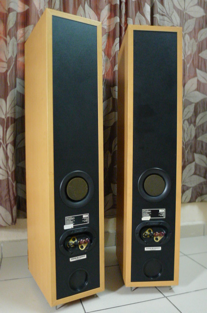 Mission M34 Floorstand Speakers (Used) SOLD P1170126