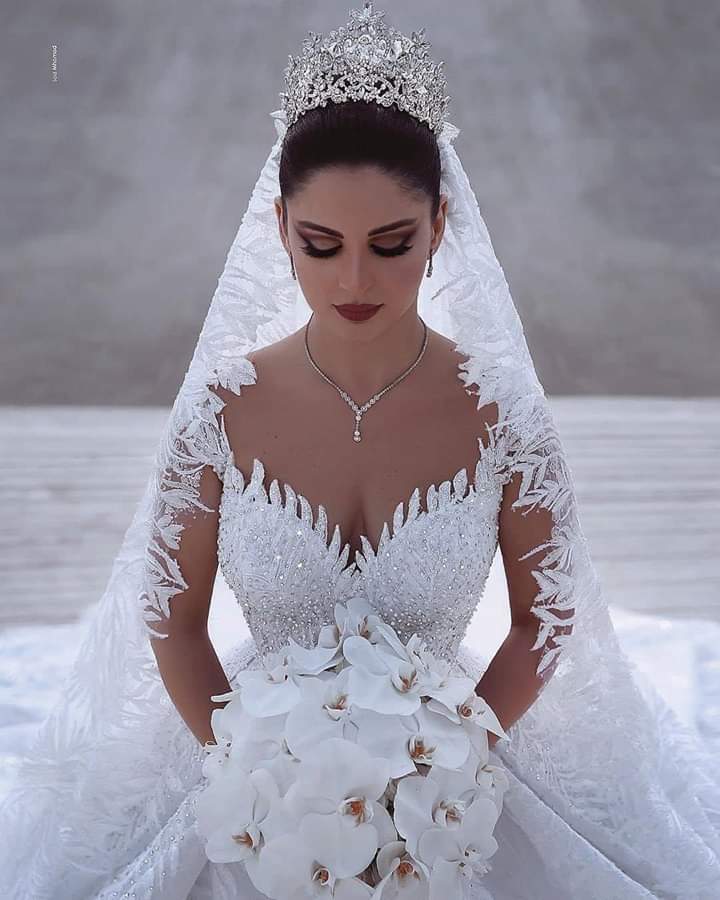 اجمل فساتين الزفاف لعام 2019 , فساتين زفاف رائعة 2019 2010