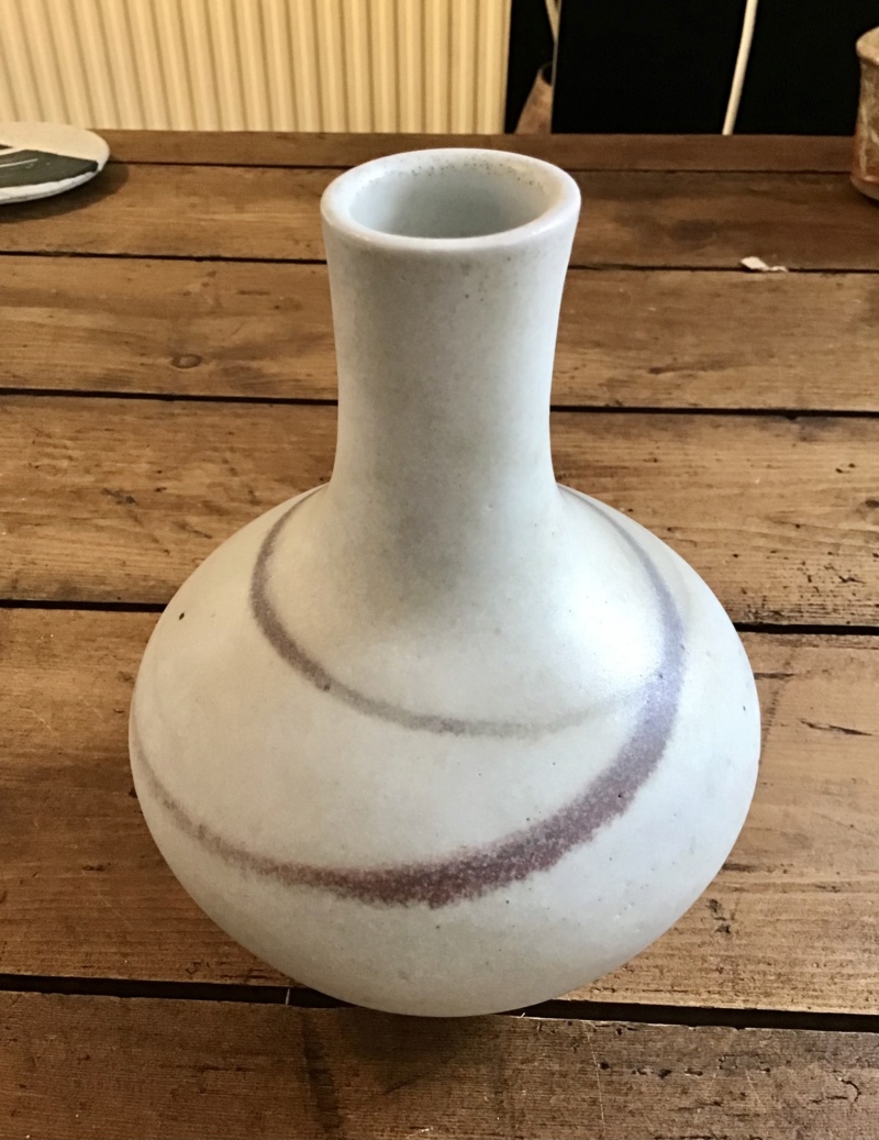 Studio porcelain vase - d, n, p, o, IL ???? Ac0e7610