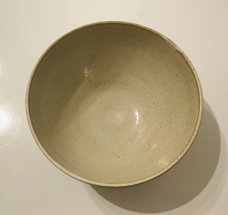 Old school style - wafer thin stoneware bowl CJ / GJ mark? Bd7cde10