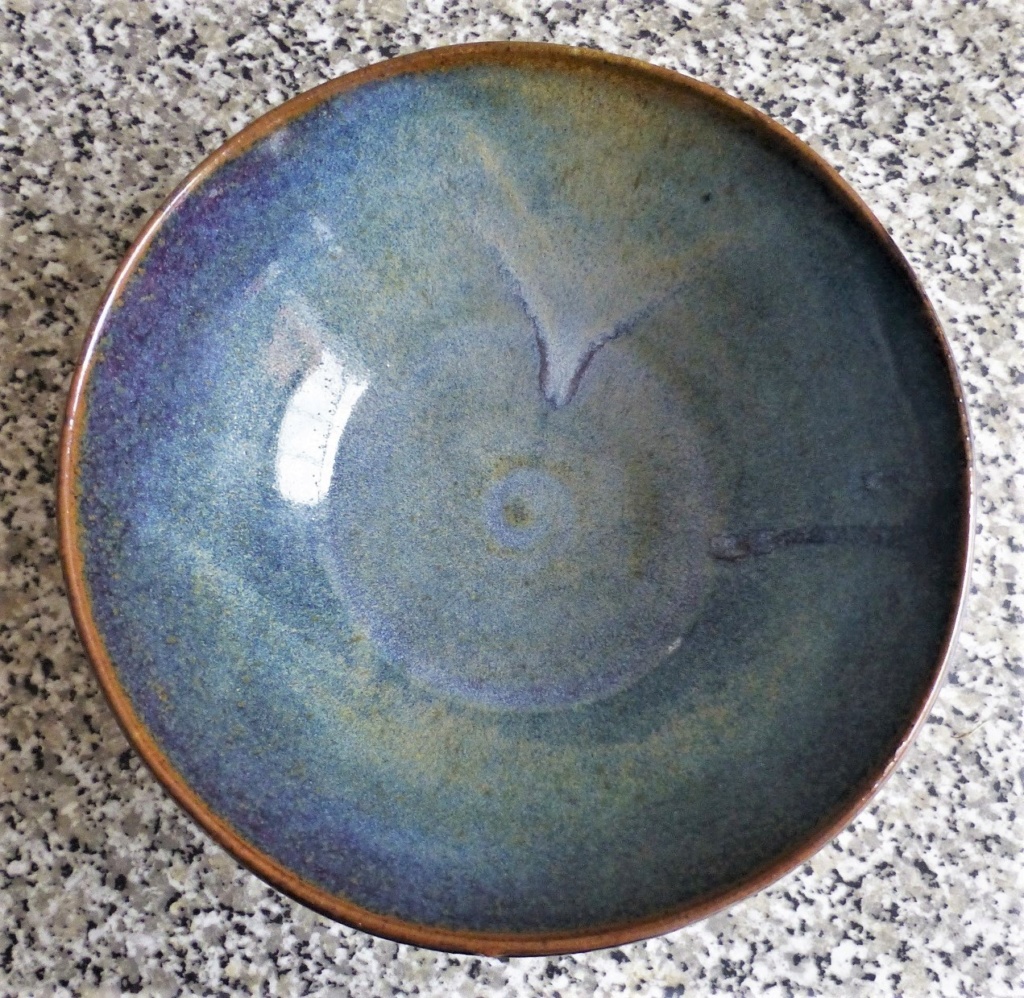 ED Bowl amazing glazed inside (another old pot) P1090926