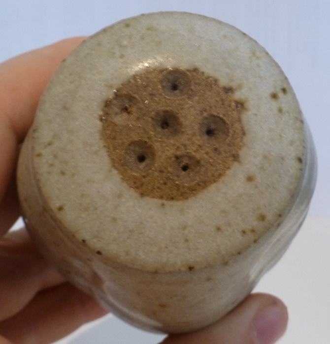 Stoneware Salt and Pepper - trident mark? - Ray Gardiner? P1110714