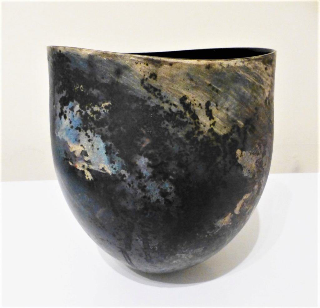 Exquisite Metallic Glaze Abstrct Vase pip mrk (Not Pip Drysdale :( ) P1140024