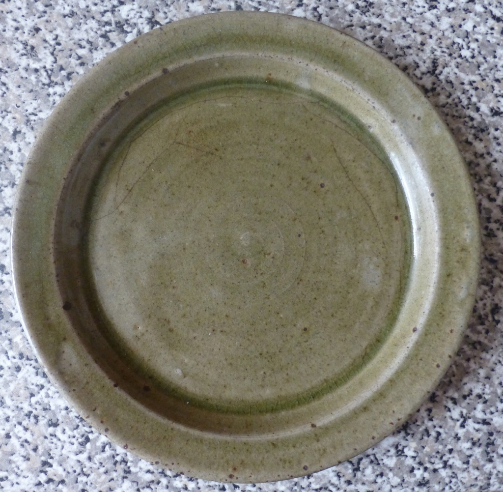 Pg / PA mark? Dark Green Celadon Dish - Paul Green P1150121