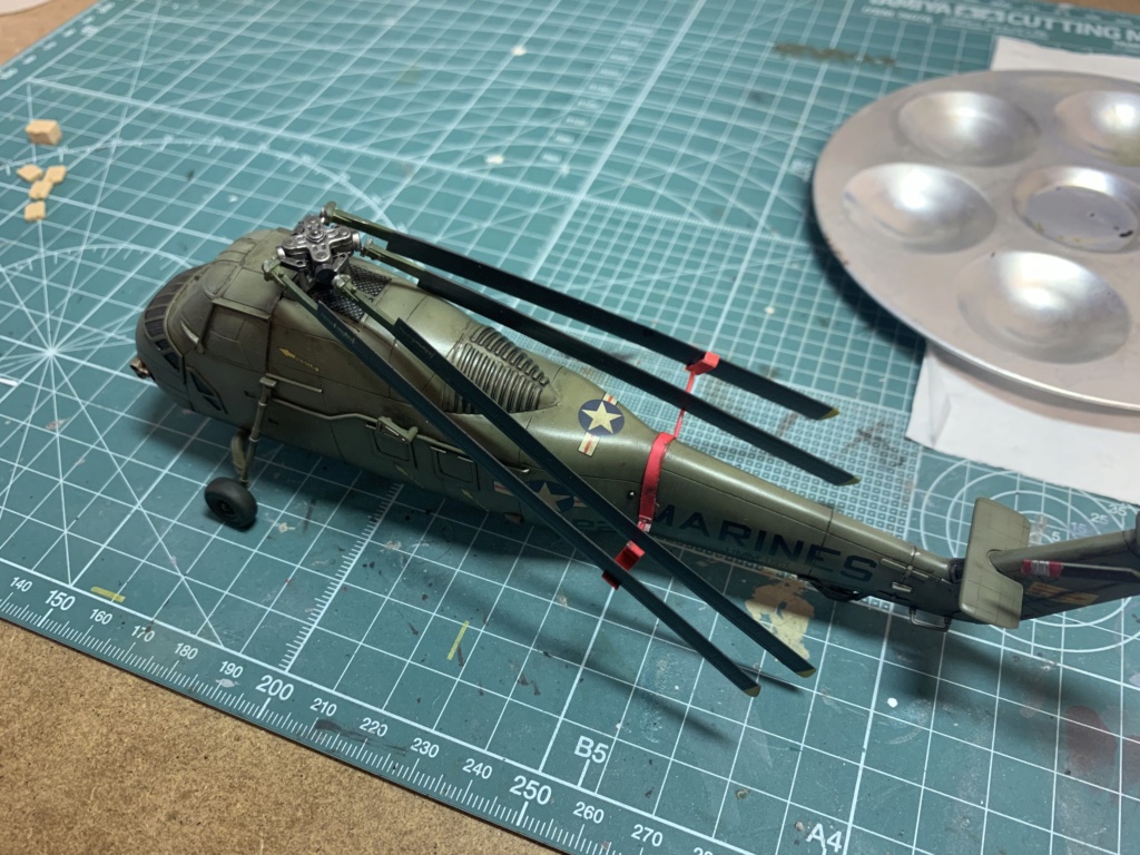 UH-34D, HobbyBoss 1/72 - Sida 2 Img_2139