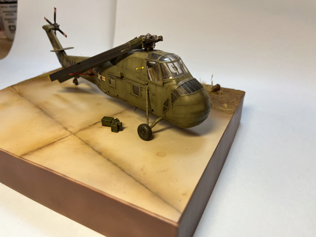 HobbyBoss 1/72 UH-34D Choctaw Img_5417