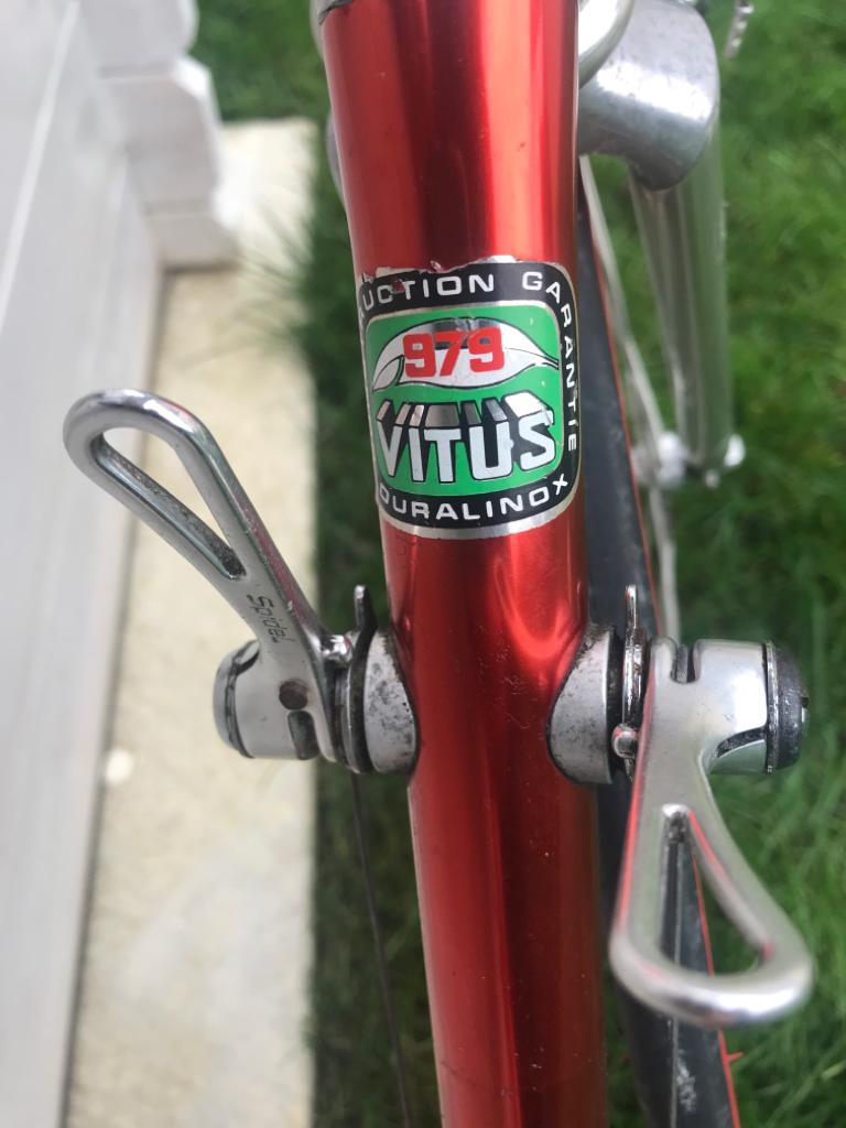 Des vélos, mais aussi des histoires... Cadre collé Vitus 979 -  80's 6cccfd11