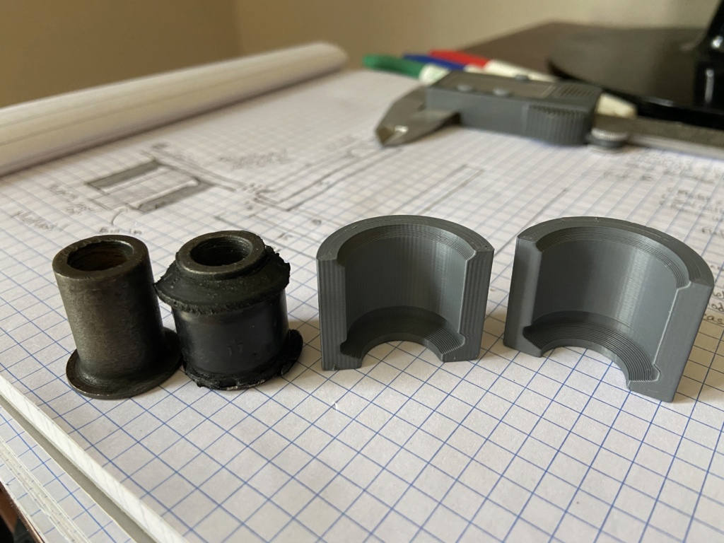 Engine mount rubber bushings 3becad10