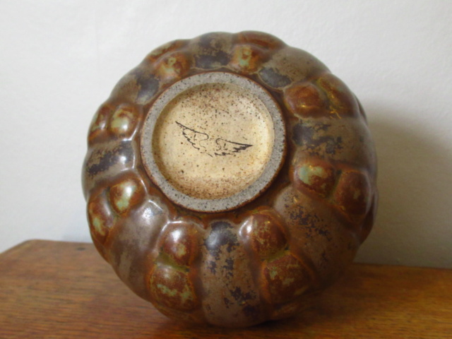 Wing Marked vase, Louis Lourioux. Img_7311
