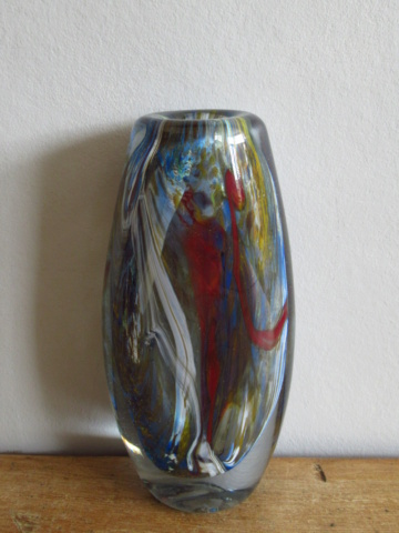 Signed Art glass vase Img_9917