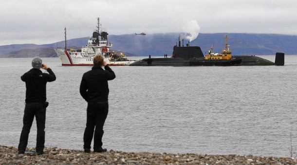 Trafalgar & Astute Class Submarine (SSN Fleet Submarines) 610x31