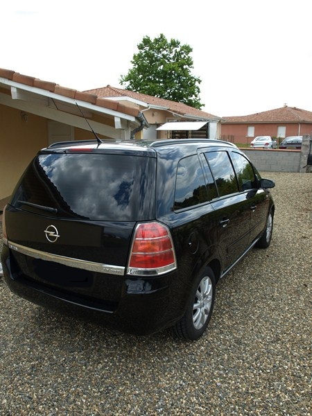 ZAFIRA B de Djet  P6131814