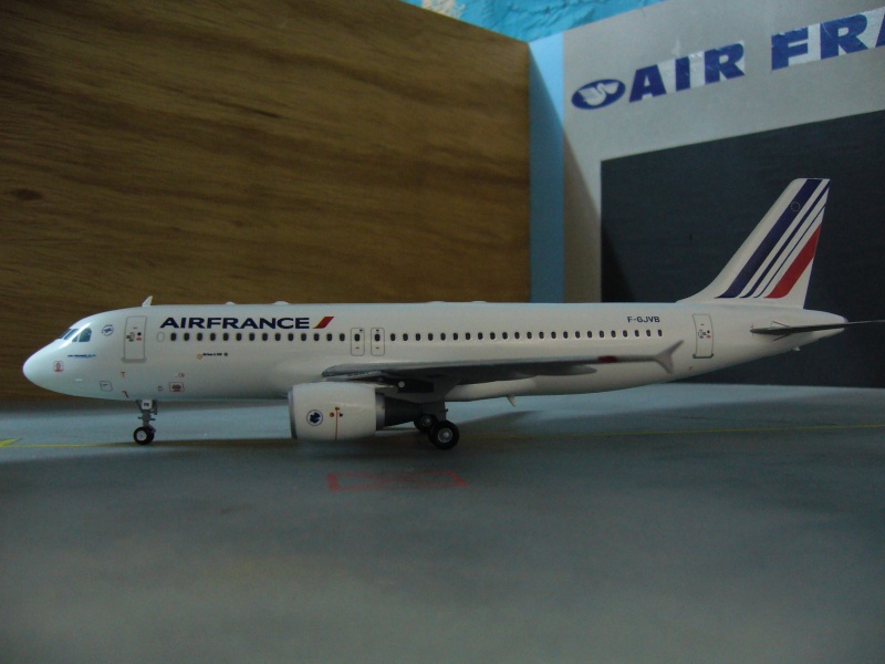 A320-211 AIRFRANCE/REVELL1/144 F-DECALS P1050725