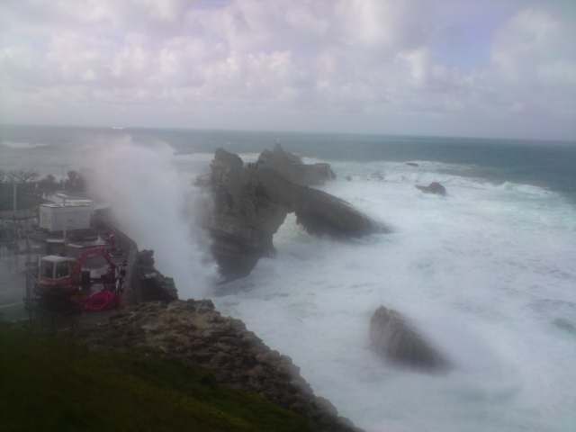 PHOTOS de BALADE -belle tempete a Biarritz P0111116