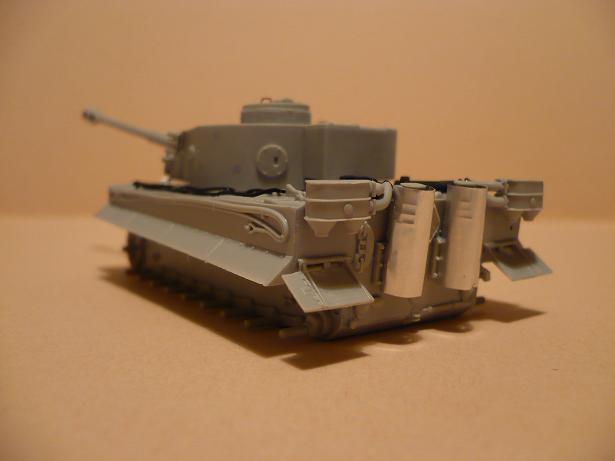 Tigre I Early Prod. - 1/72 - Trumpeter P1040912