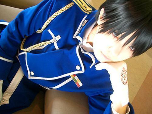 Cosplay Homme. - Page 3 Roy_mu10