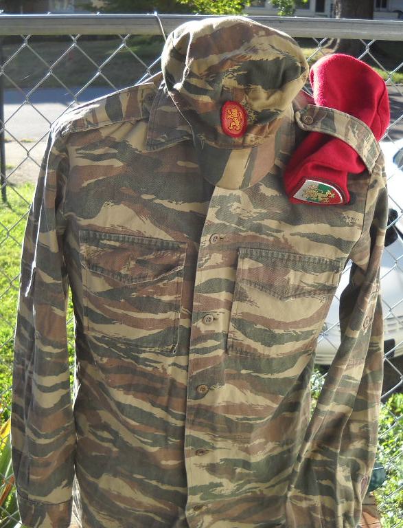 Bulgarian Lizard Pattern Uniform - Unknown Pocket Hanger Dscn1213
